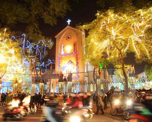 Các địa điểm vui đón Noel và năm mới 2017 ở Hà Nội và TP.HCM