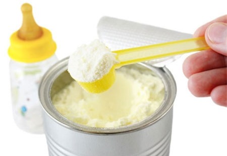 Sữa công thức cho bé