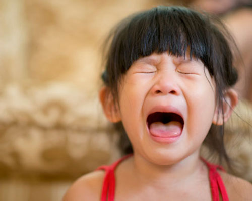 Giúp bé vượt qua giai đoạn "khủng hoảng" ở tuổi lên 3