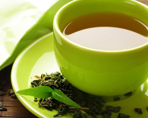 Trị hăm tã bằng nước trà cũ