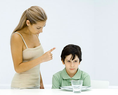 Giận cá chém thớt