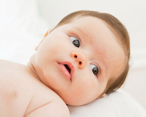 Đề phòng viêm da mủ cho bé