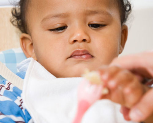 Tăng sức đề kháng cho bé trong mùa lạnh