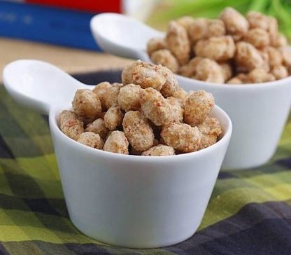 Lạc bọc đường giòn tan ngày Tết