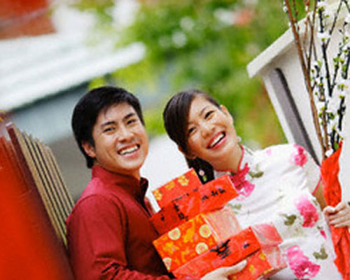 Vợ chồng vui Tết