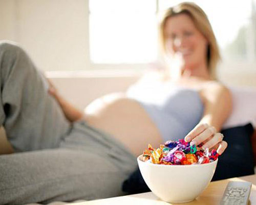 Những thực phẩm bà bầu không nên ăn